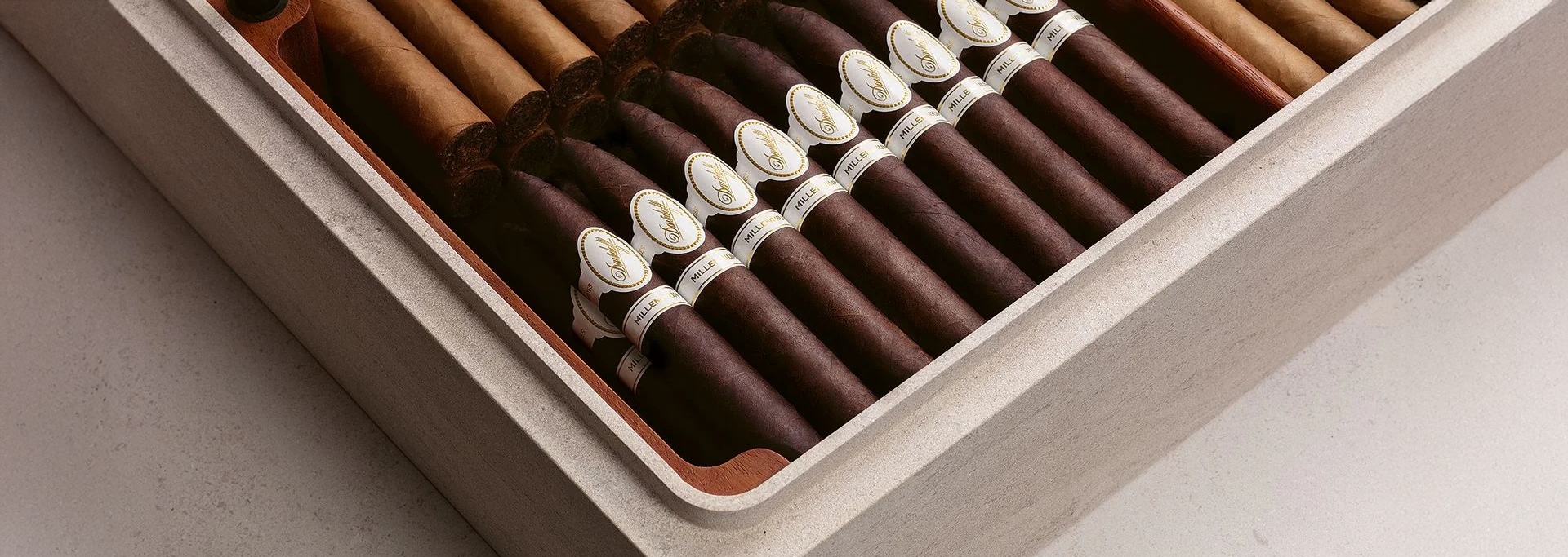 Humidor by Davidoff made of stone in Italy with Davidoff White Label cigars
