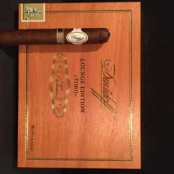 Davidoff Lounge Edition Toro box of cigars