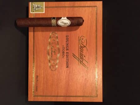 Davidoff Lounge Edition Toro box of cigars