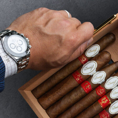 Experience the Exclusive Davidoff Zodiac Collection: 14 Premium Cigars with Limited Edition Humidor