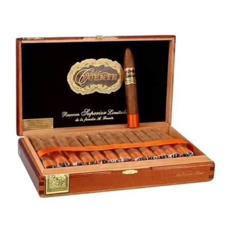 Casa Fuente Belicoso Fino cigars open box