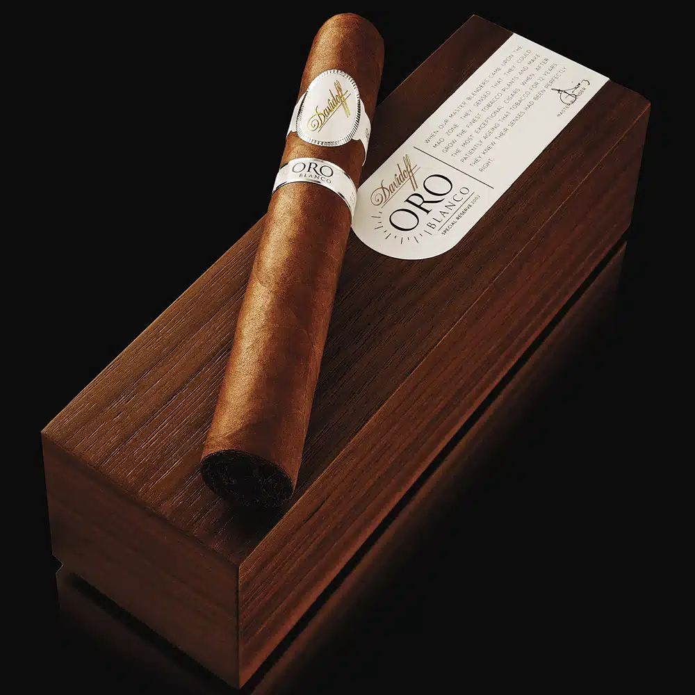 Davidoff Oro Blanco Cigar and Coffin