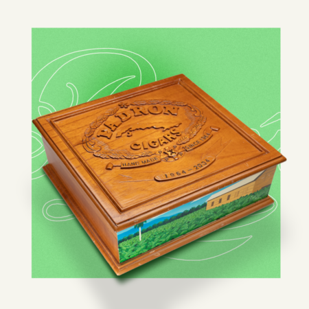 Padron 40th Anniversary Natural box, showcasing 40 limited-edition cigars from the 2004 release, preserved for collectors