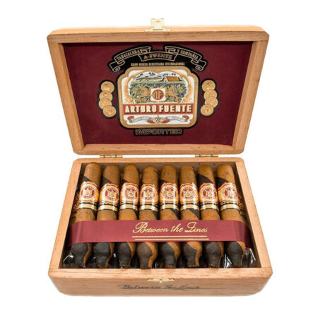 Box of 25 Arturo Fuente Hemingway Between the Lines cigars